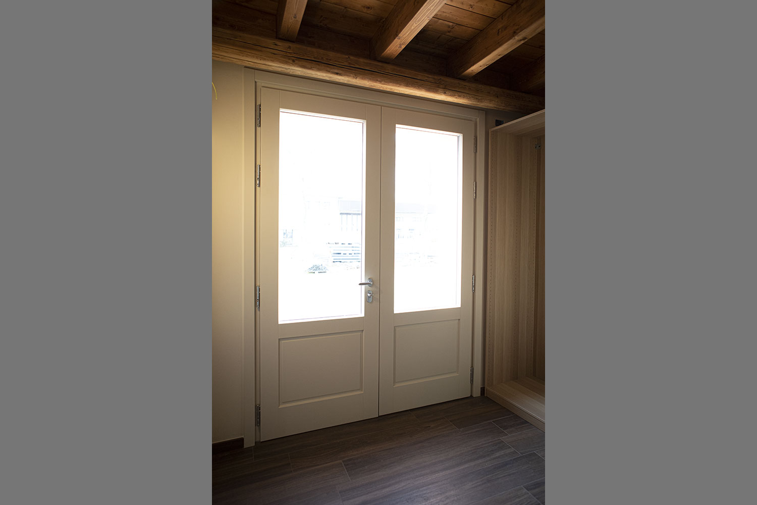 portoncino in legno alluminio